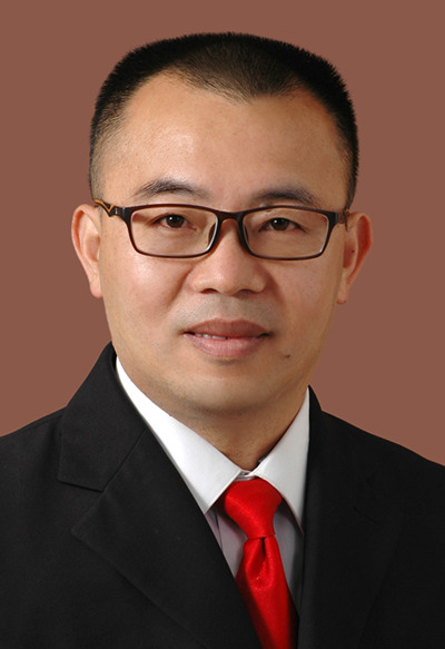 钟少龙